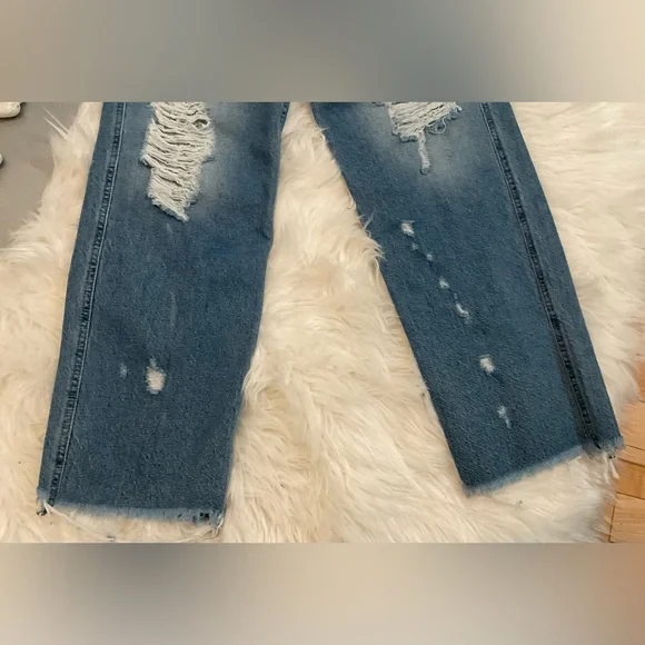 LIU.JO RIPPED JEANS - Picture 13 of 16